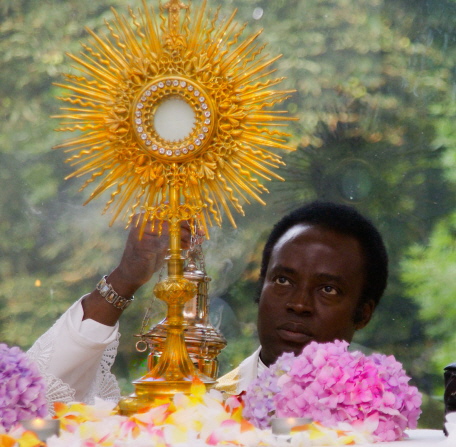 Holy Eucharist Holy Eucharist